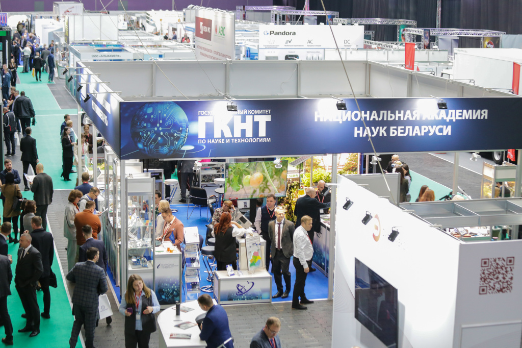 07-10-2025Стенды Energy Expo-Столяров -7.jpg