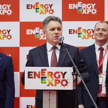 Официальное открытие форума EnergyExpo 2025 и обход экспозиции официальной делегацией
